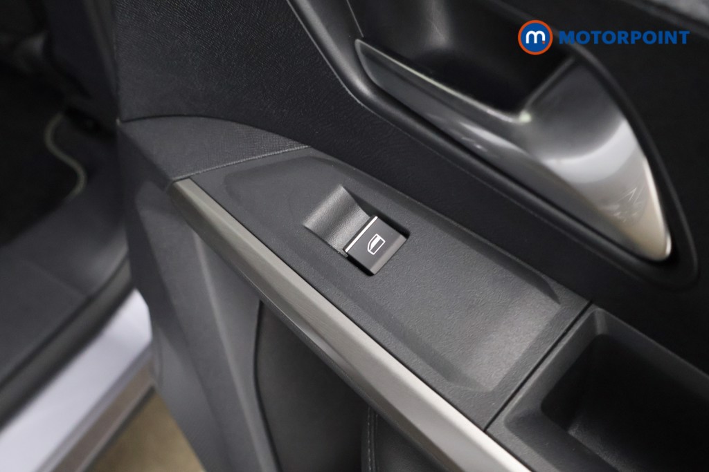 Peugeot 3008 GT Automatic Petrol SUV - Stock Number (1622625) - 25th supplementary image