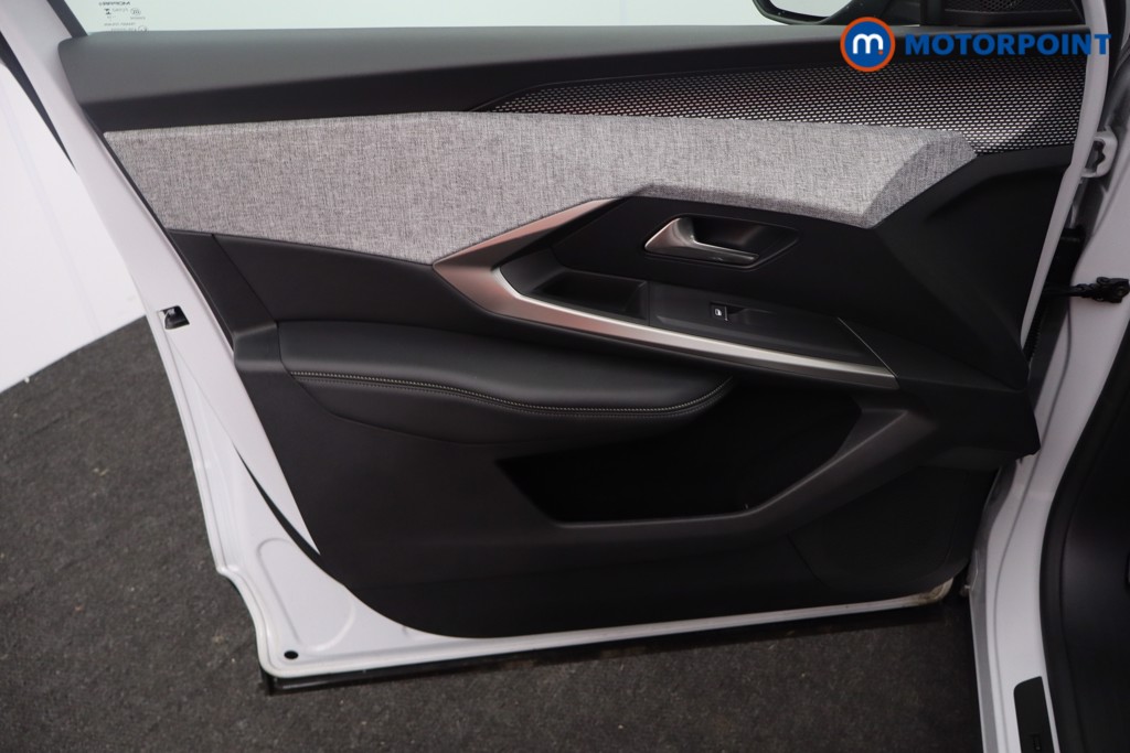 Peugeot 3008 GT Automatic Petrol SUV - Stock Number (1622667) - 24th supplementary image
