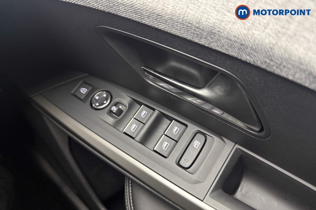 Peugeot 3008 GT Automatic Petrol SUV - Stock Number (1622681) - 10th supplementary image