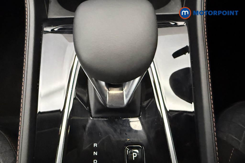 Mg Motor Uk HS SE Automatic Petrol-Electric Hybrid SUV - Stock Number (1623040) - 7th supplementary image