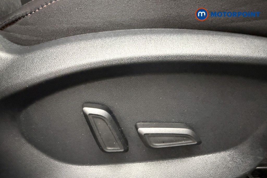 Mg Motor Uk HS SE Automatic Petrol-Electric Hybrid SUV - Stock Number (1623040) - 17th supplementary image