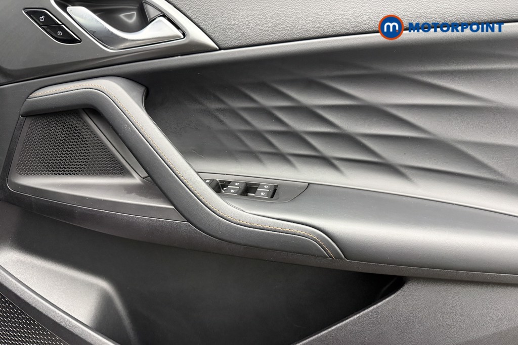 Mg Motor Uk HS SE Automatic Petrol-Electric Hybrid SUV - Stock Number (1623075) - 18th supplementary image