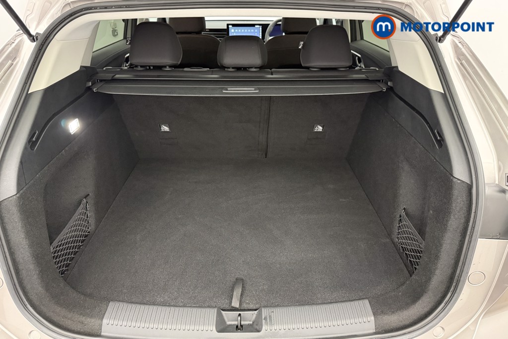 Mg Motor Uk HS SE Automatic Petrol-Electric Hybrid SUV - Stock Number (1623075) - 23rd supplementary image