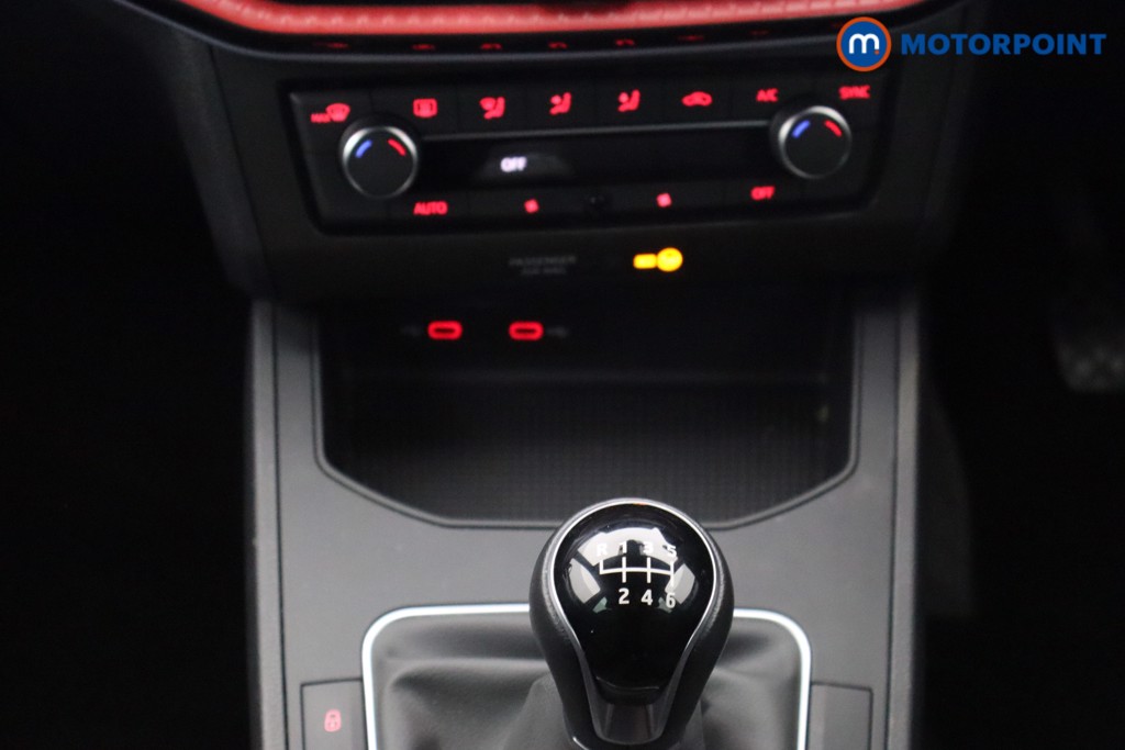 Seat Ibiza FR Manual Petrol Hatchback - Stock Number (1623333) - 4th supplementary image
