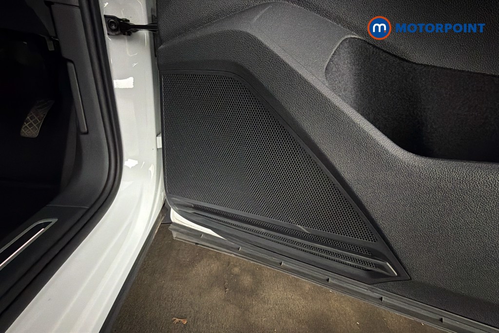 Volkswagen Tiguan SEL Automatic Diesel SUV - Stock Number (1623805) - 21st supplementary image