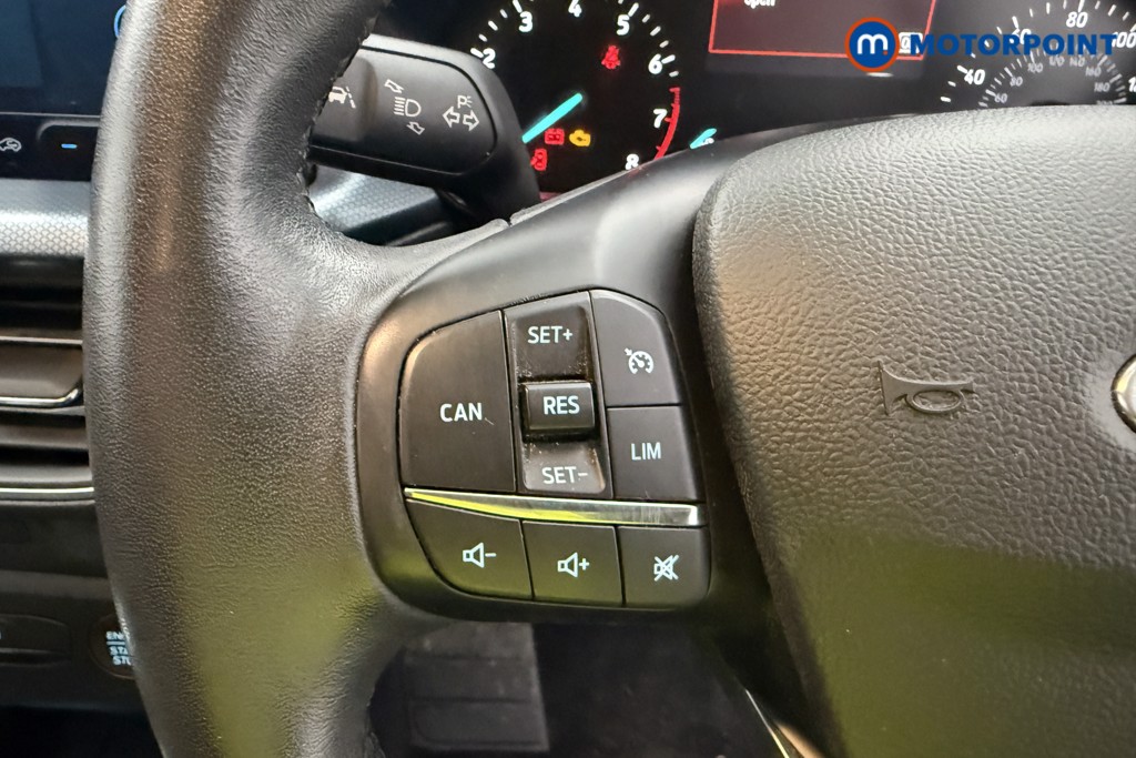 Ford Focus Active Automatic Petrol Estate - Stock Number (1623832) - 4th supplementary image