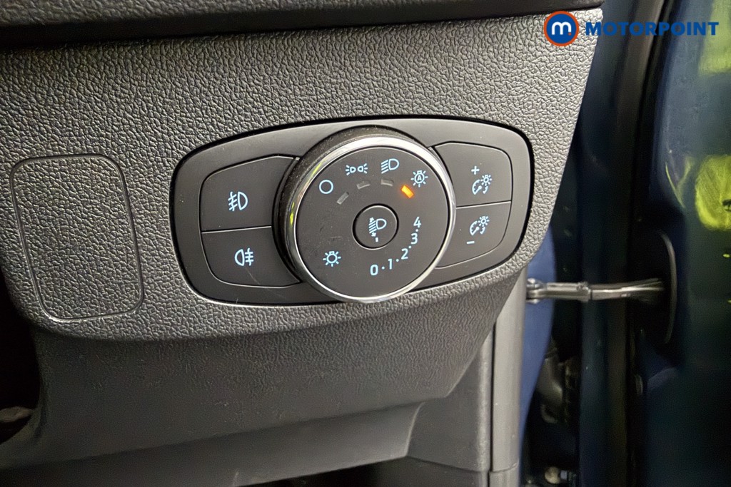 Ford Focus Active Automatic Petrol Estate - Stock Number (1623832) - 6th supplementary image
