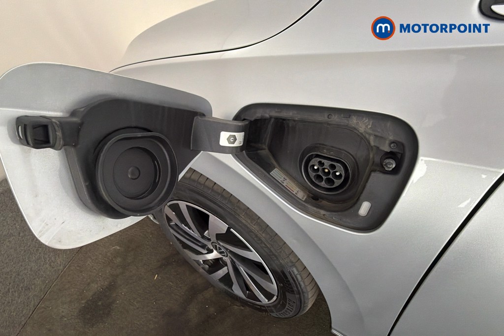 Volkswagen Golf Style Automatic Petrol Plug-In Hybrid Hatchback - Stock Number (1623948) - 41st supplementary image