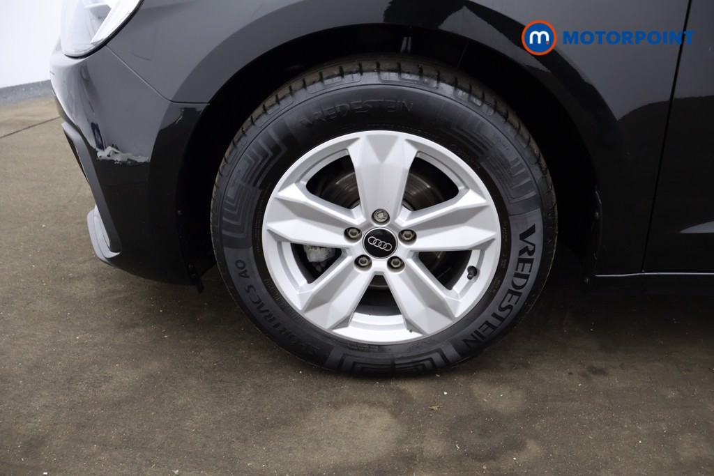 Audi A1 Technik Manual Petrol Hatchback - Stock Number (1624039) - 4th supplementary image