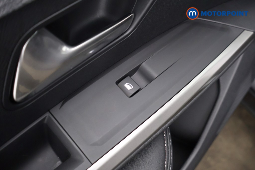 Peugeot 5008 Allure Automatic Petrol SUV - Stock Number (1624317) - 31st supplementary image