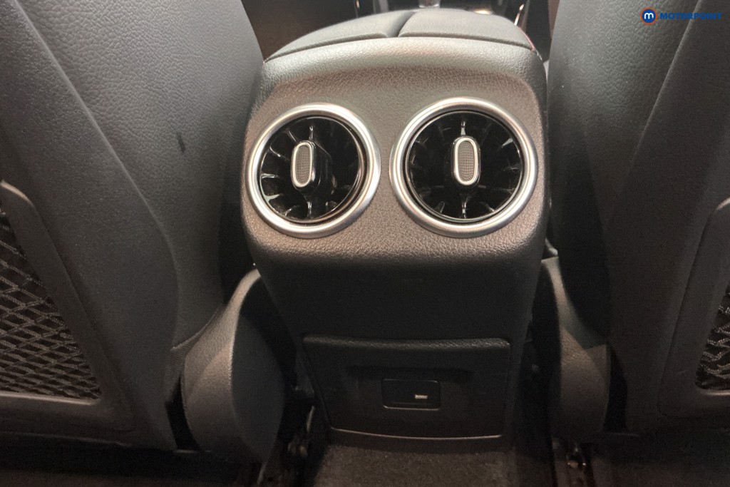 Mercedes-Benz A Class Amg Line Manual Diesel Hatchback - Stock Number (1624597) - 13th supplementary image