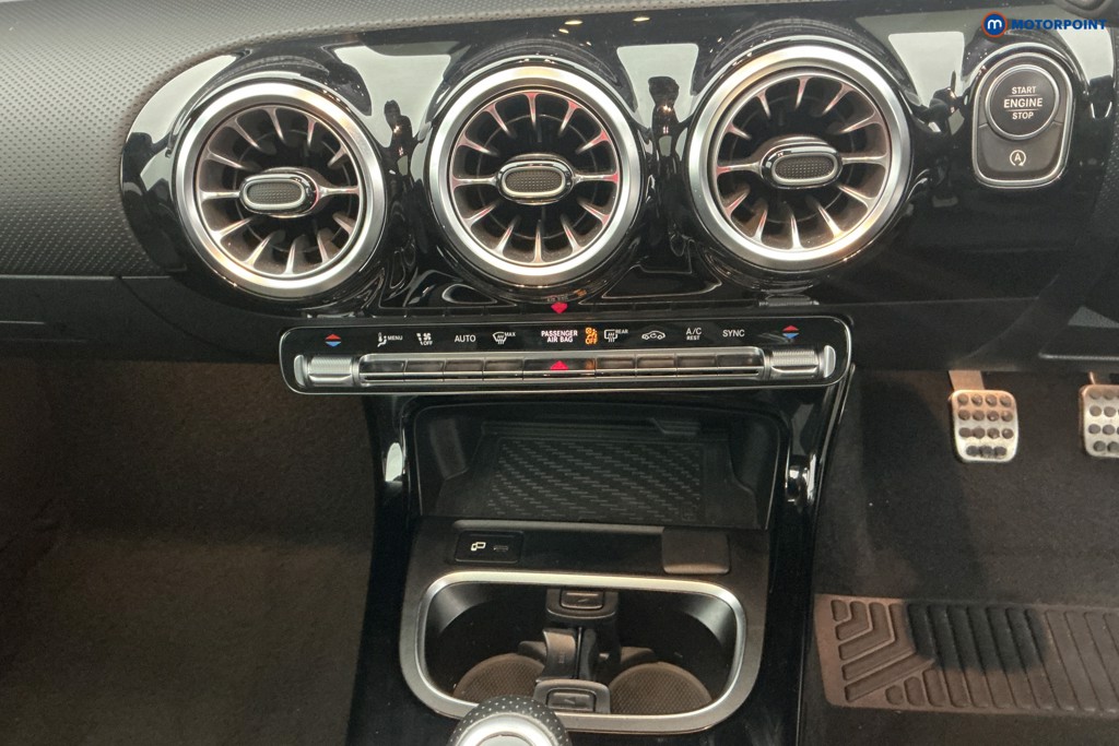 Mercedes-Benz A Class Amg Line Manual Diesel Hatchback - Stock Number (1624597) - 20th supplementary image