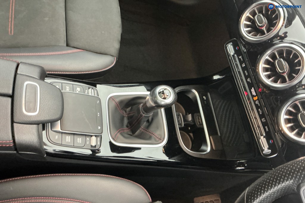 Mercedes-Benz A Class Amg Line Manual Diesel Hatchback - Stock Number (1624597) - 21st supplementary image