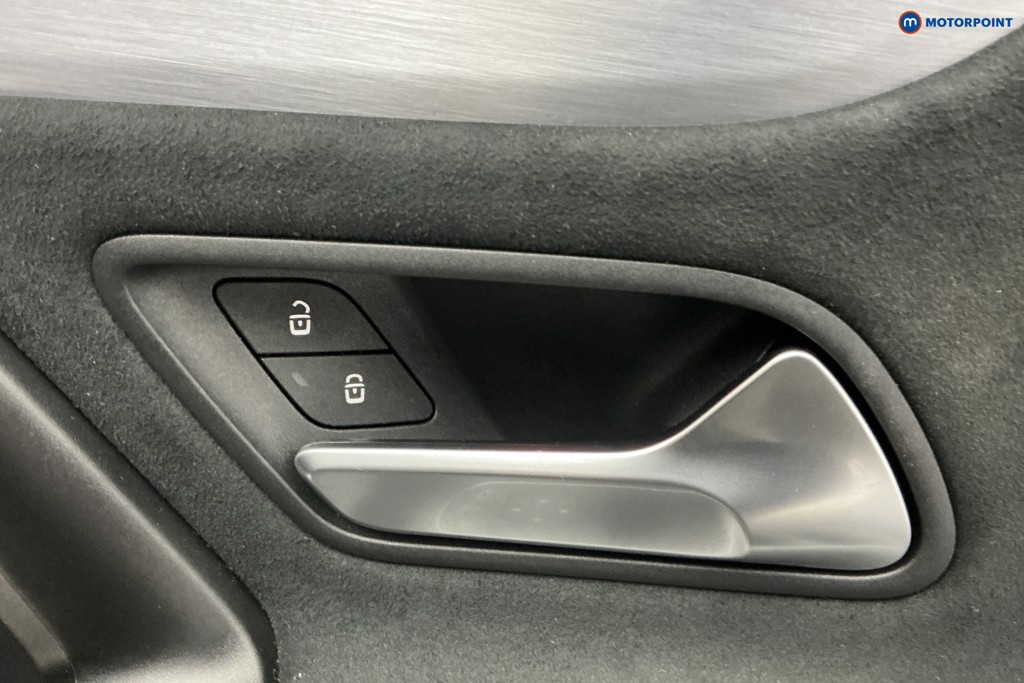 Mercedes-Benz A Class Amg Line Manual Diesel Hatchback - Stock Number (1624597) - 30th supplementary image