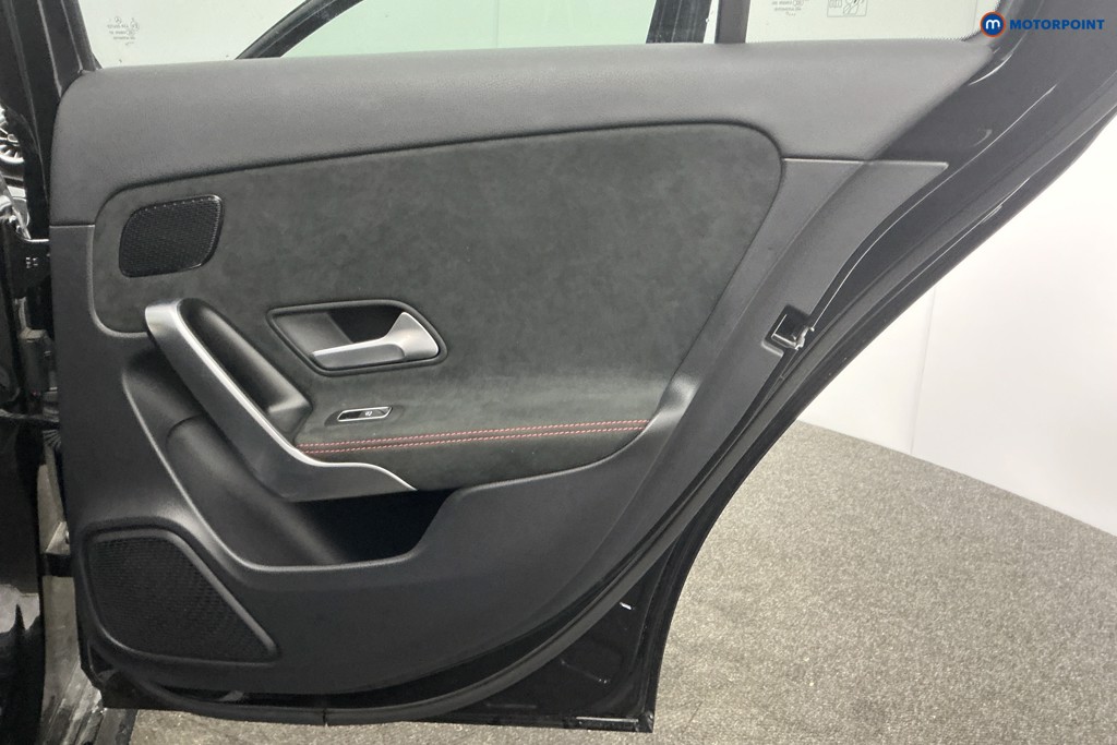 Mercedes-Benz A Class Amg Line Manual Diesel Hatchback - Stock Number (1624597) - 32nd supplementary image