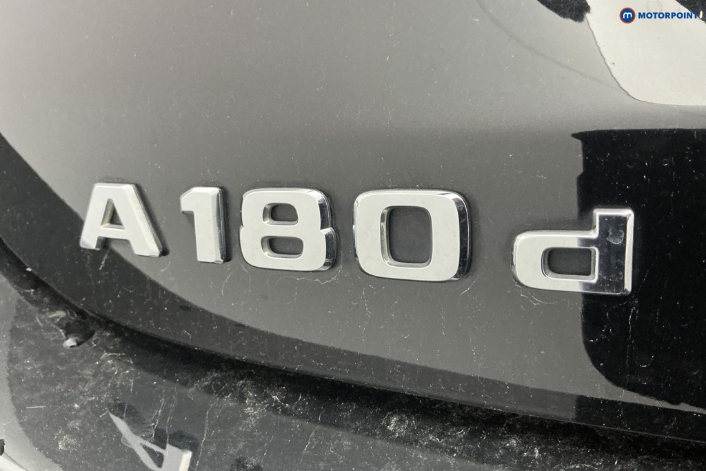 Mercedes-Benz A Class Amg Line Manual Diesel Hatchback - Stock Number (1624597) - 36th supplementary image