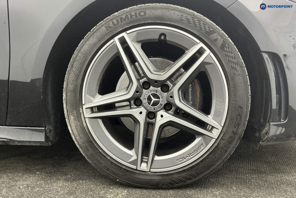 Mercedes-Benz A Class Amg Line Manual Diesel Hatchback - Stock Number (1624597) - 40th supplementary image