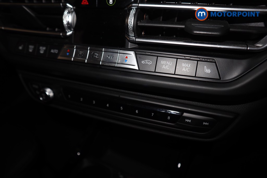 BMW 1 Series Sport Automatic Petrol Hatchback - Stock Number (1624658) - 7th supplementary image