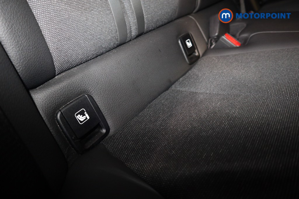 BMW 1 Series Sport Automatic Petrol Hatchback - Stock Number (1624658) - 20th supplementary image