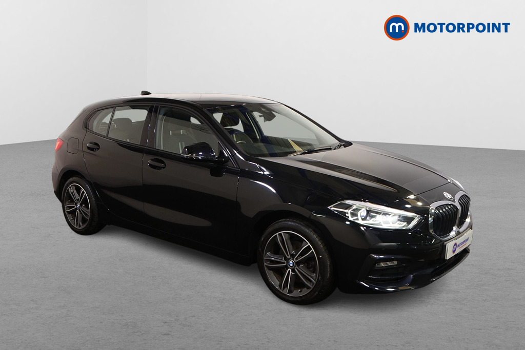 BMW 1 Series Sport Automatic Petrol Hatchback - Stock Number (1624658) - Drivers side front corner