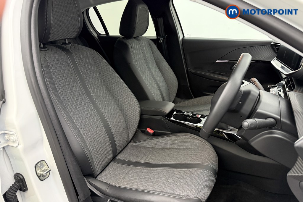 Peugeot 208 Allure Manual Petrol Hatchback - Stock Number (1624760) - 18th supplementary image