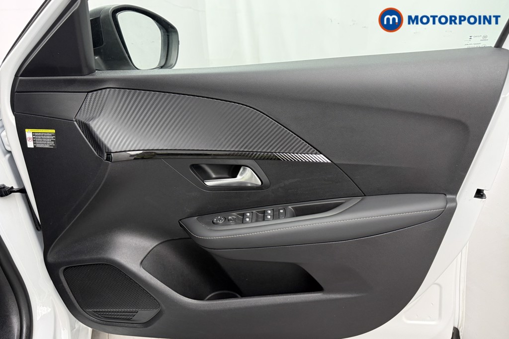 Peugeot 208 Allure Manual Petrol Hatchback - Stock Number (1624760) - 19th supplementary image