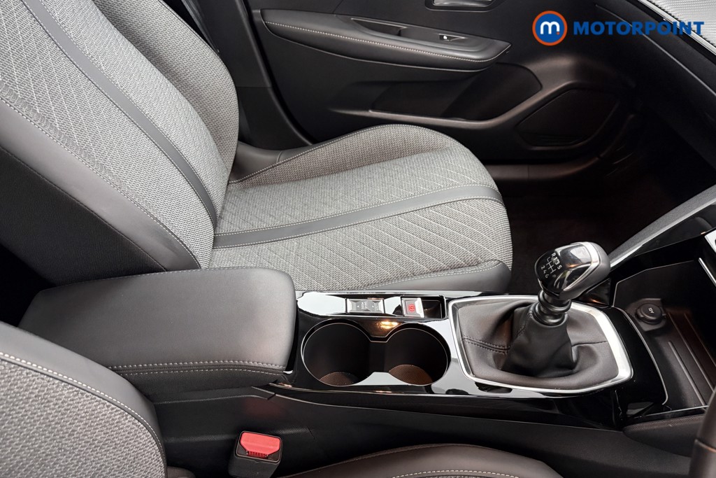Peugeot 208 Allure Manual Petrol Hatchback - Stock Number (1624764) - 19th supplementary image