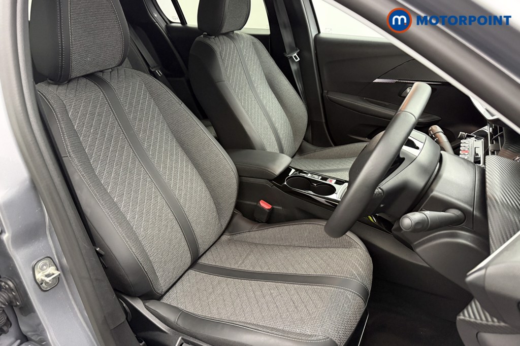 Peugeot 208 Allure Manual Petrol Hatchback - Stock Number (1624764) - 21st supplementary image
