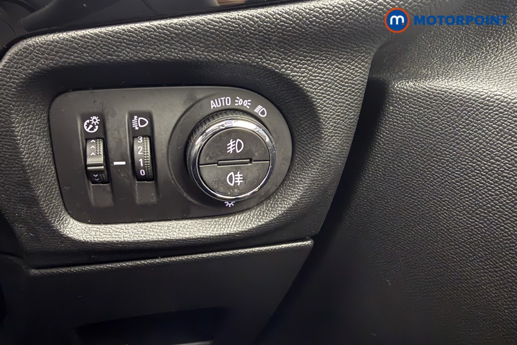 Vauxhall Corsa GS Manual Petrol Hatchback - Stock Number (1624802) - 8th supplementary image