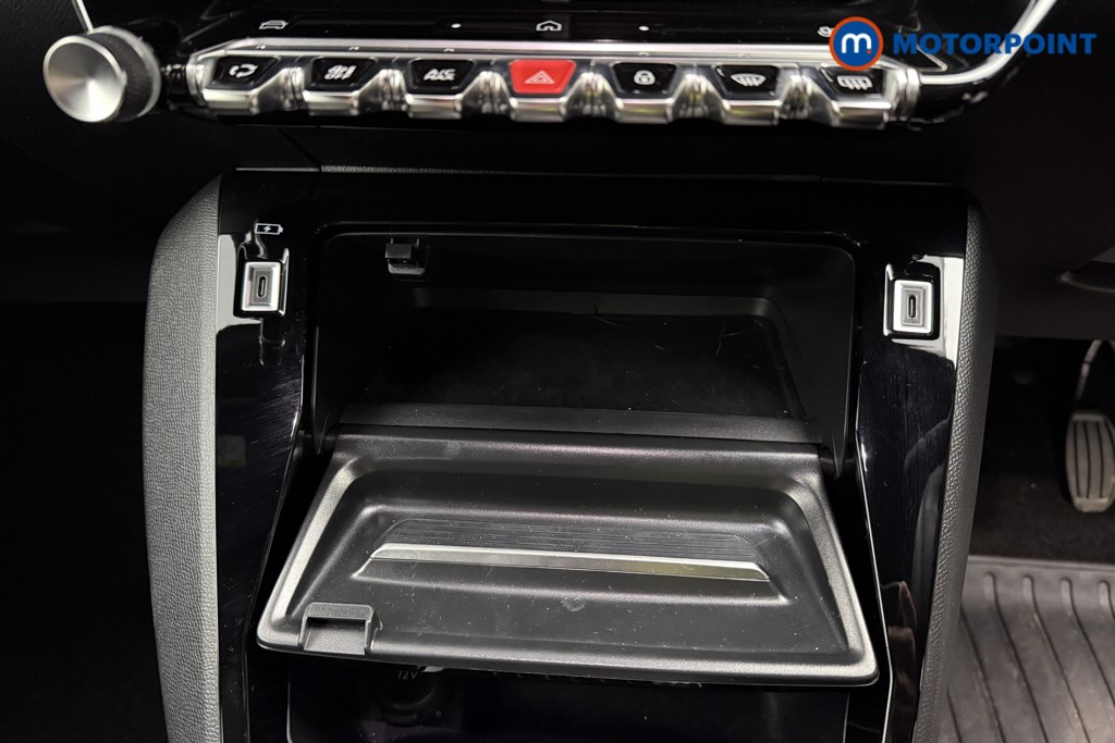 Peugeot 2008 Allure Manual Petrol SUV - Stock Number (1624939) - 13th supplementary image