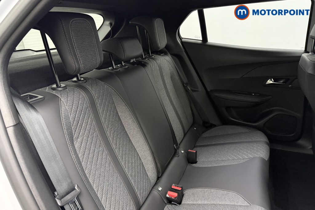 Peugeot 2008 Allure Manual Petrol SUV - Stock Number (1624939) - 20th supplementary image