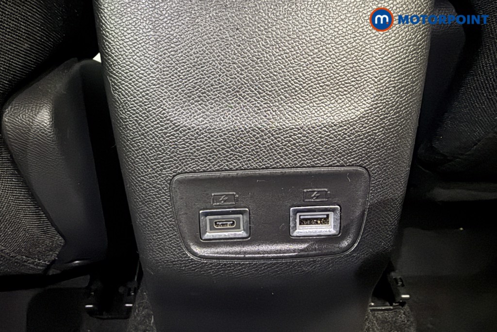 Peugeot 2008 Allure Manual Petrol SUV - Stock Number (1624939) - 21st supplementary image