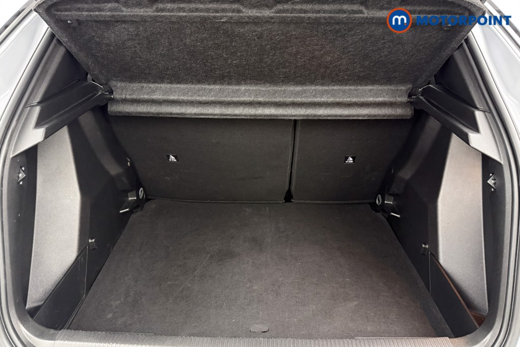 Peugeot 2008 Allure Manual Petrol SUV - Stock Number (1624939) - 22nd supplementary image