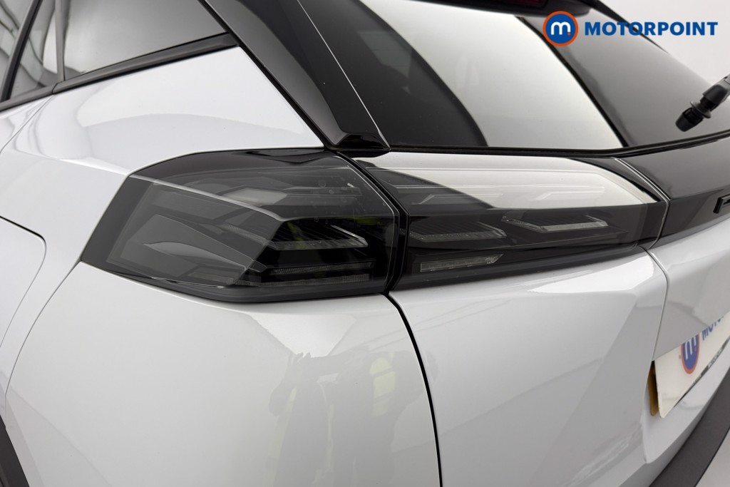 Peugeot 2008 Allure Manual Petrol SUV - Stock Number (1624939) - 23rd supplementary image