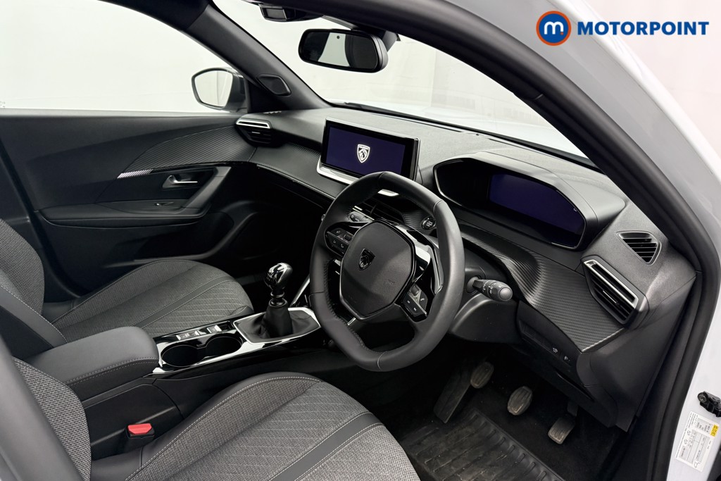 Peugeot 2008 Allure Manual Petrol SUV - Stock Number (1624939) - 1st supplementary image