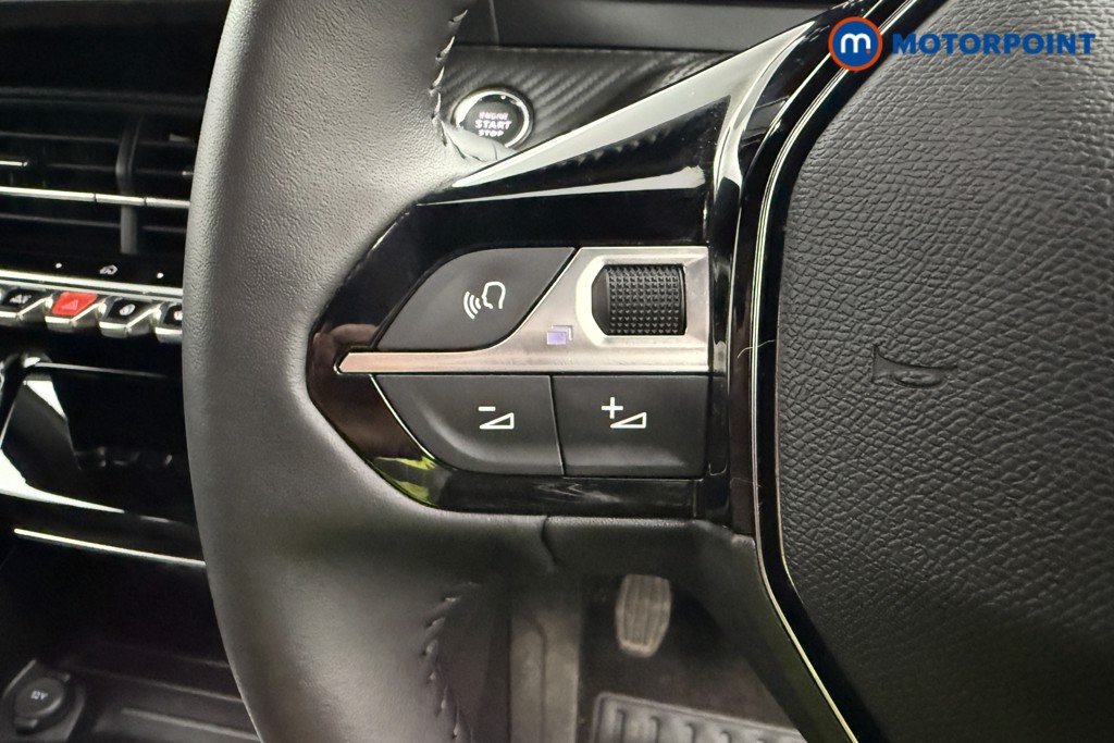 Peugeot 2008 Allure Manual Petrol SUV - Stock Number (1624973) - 3rd supplementary image