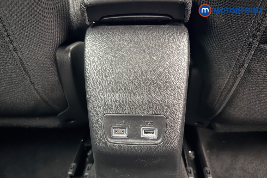Peugeot 2008 Allure Manual Petrol SUV - Stock Number (1624981) - 25th supplementary image