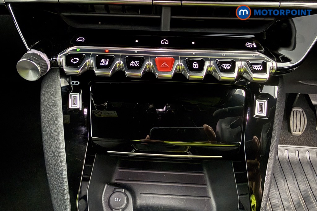 Peugeot 2008 Allure Manual Petrol SUV - Stock Number (1624983) - 16th supplementary image