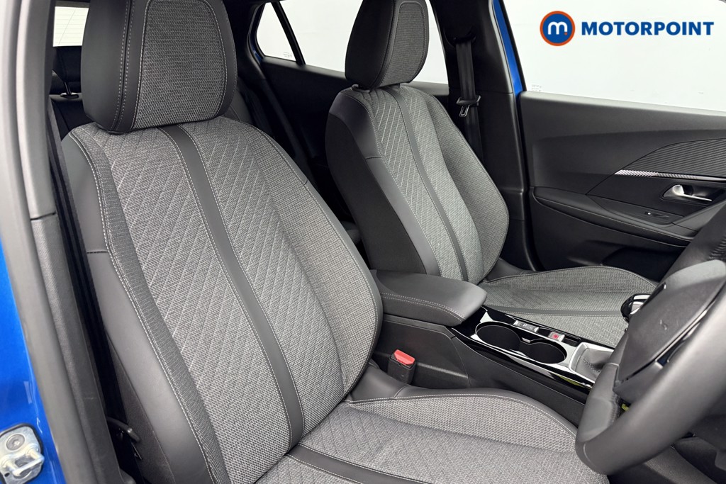 Peugeot 2008 Allure Manual Petrol SUV - Stock Number (1624983) - 20th supplementary image