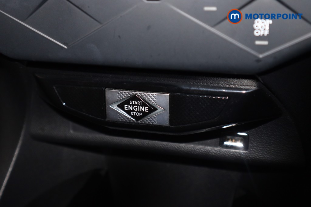 DS Ds 3 Performance Line Automatic Electric SUV - Stock Number (1625184) - 8th supplementary image