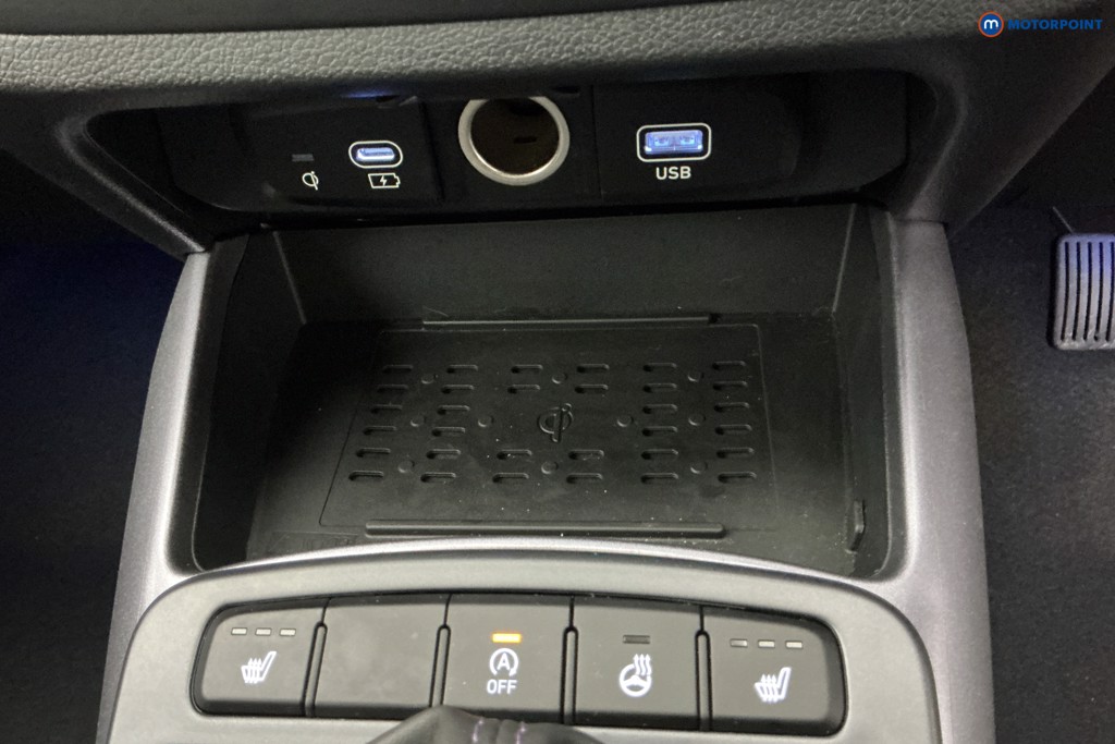 Hyundai I10 Premium Manual Petrol Hatchback - Stock Number (1625245) - 16th supplementary image