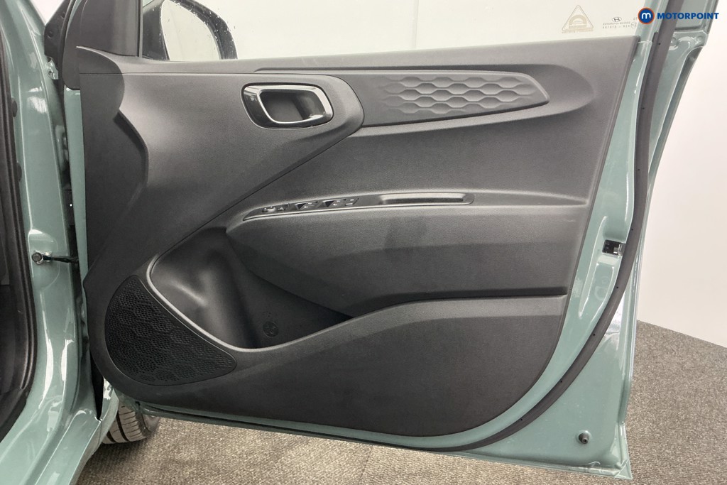 Hyundai I10 Premium Manual Petrol Hatchback - Stock Number (1625245) - 23rd supplementary image