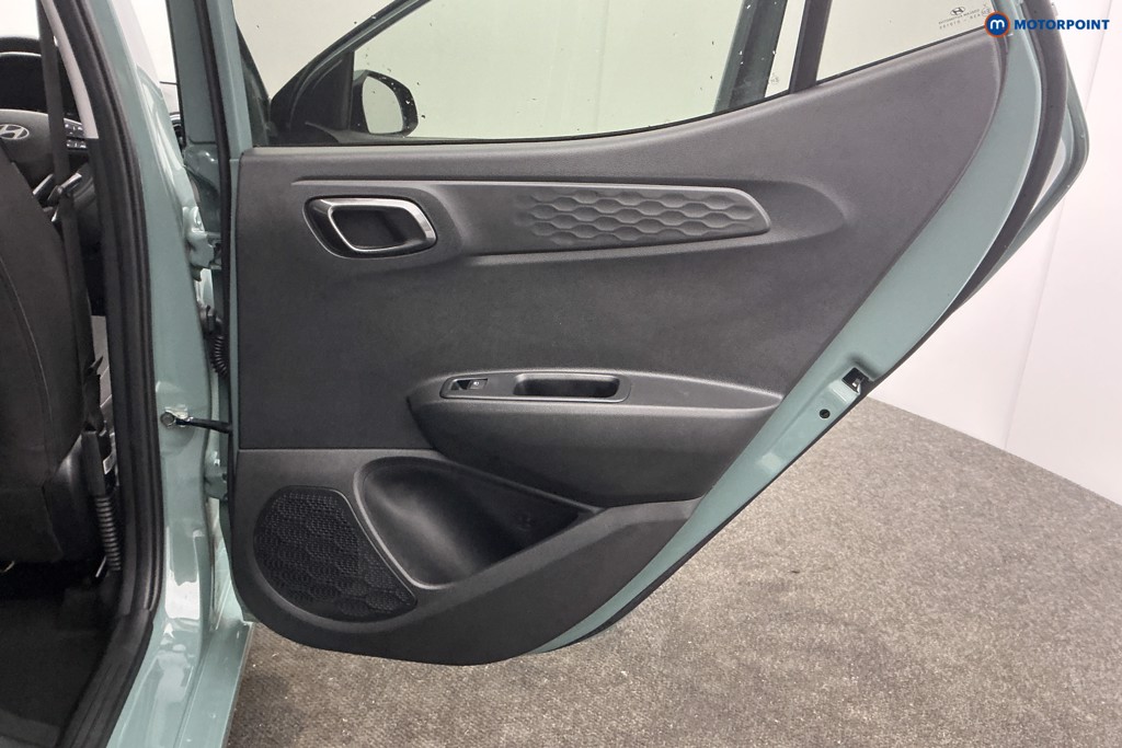 Hyundai I10 Premium Manual Petrol Hatchback - Stock Number (1625245) - 25th supplementary image