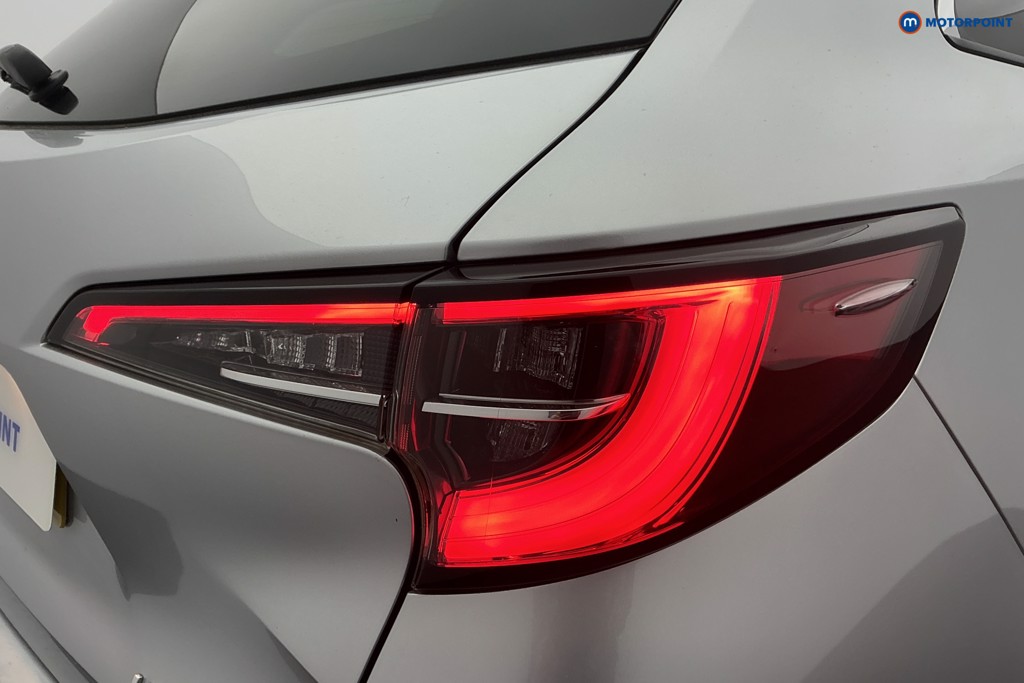 Toyota Corolla Excel Automatic Petrol-Electric Hybrid Estate - Stock Number (1625446) - 29th supplementary image