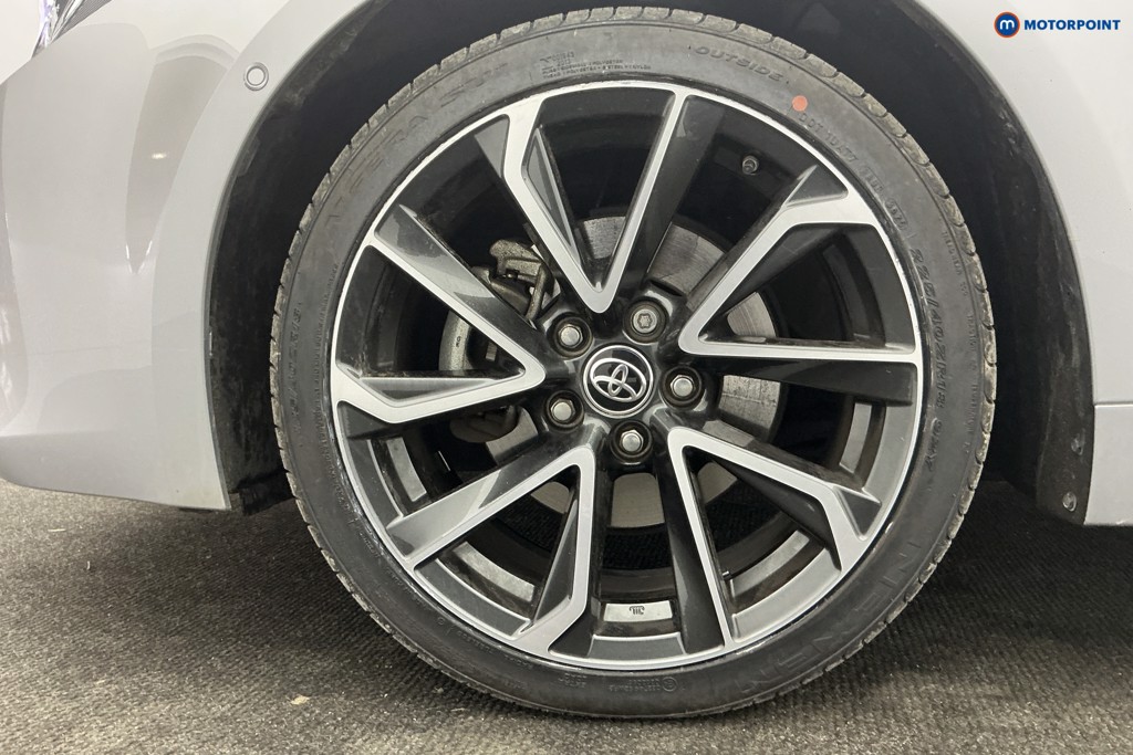 Toyota Corolla Excel Automatic Petrol-Electric Hybrid Estate - Stock Number (1625446) - 33rd supplementary image