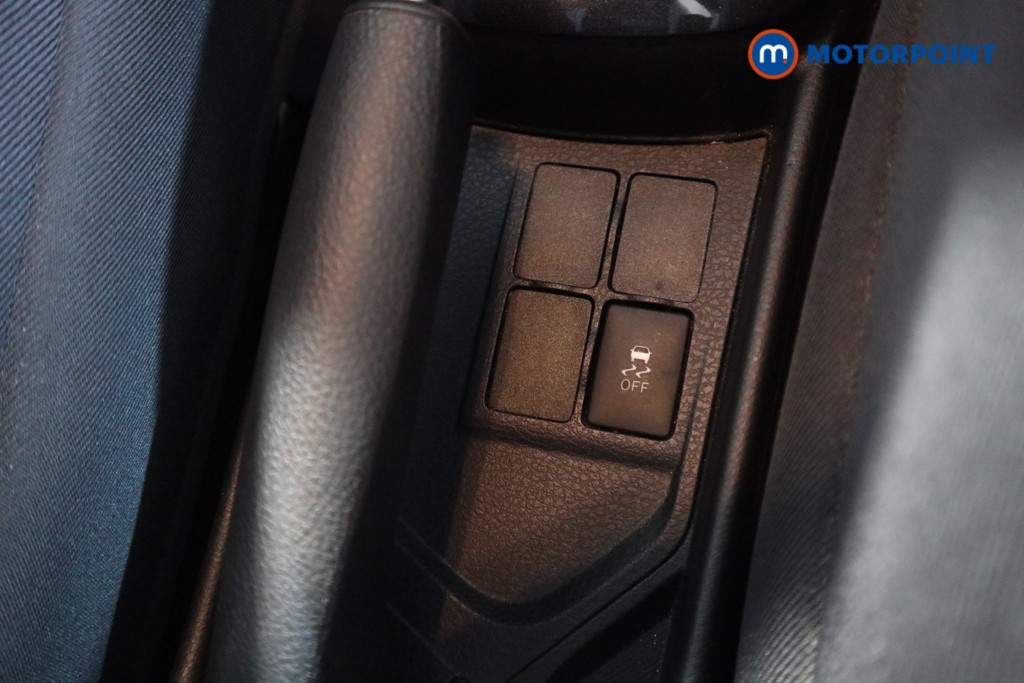Toyota Yaris Y20 Manual Petrol Hatchback - Stock Number (1625521) - 9th supplementary image