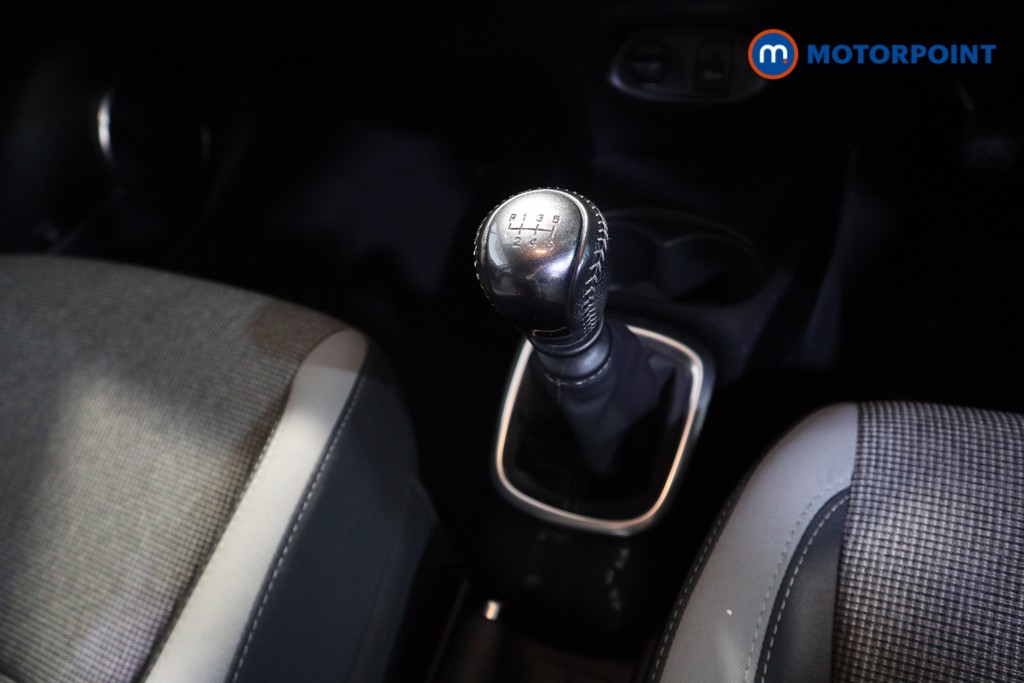 Toyota Yaris Y20 Manual Petrol Hatchback - Stock Number (1625521) - 10th supplementary image