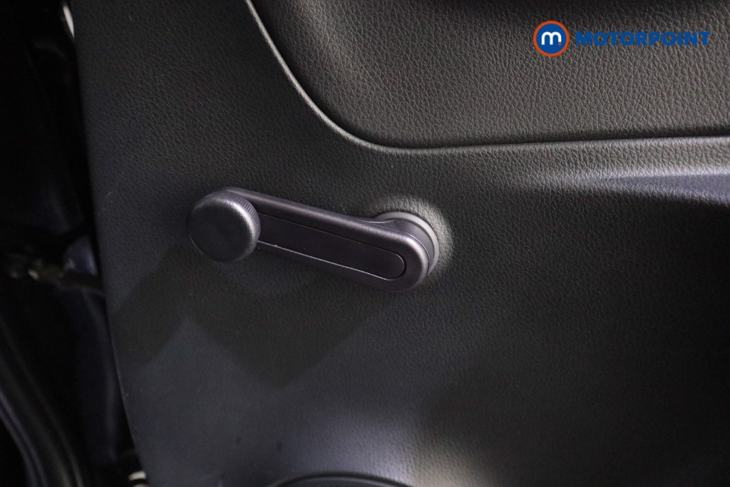 Toyota Yaris Y20 Manual Petrol Hatchback - Stock Number (1625521) - 19th supplementary image