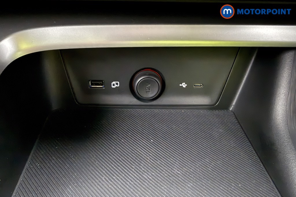 Mg Motor Uk ZS Trophy Automatic Petrol-Electric Hybrid SUV - Stock Number (1625581) - 14th supplementary image