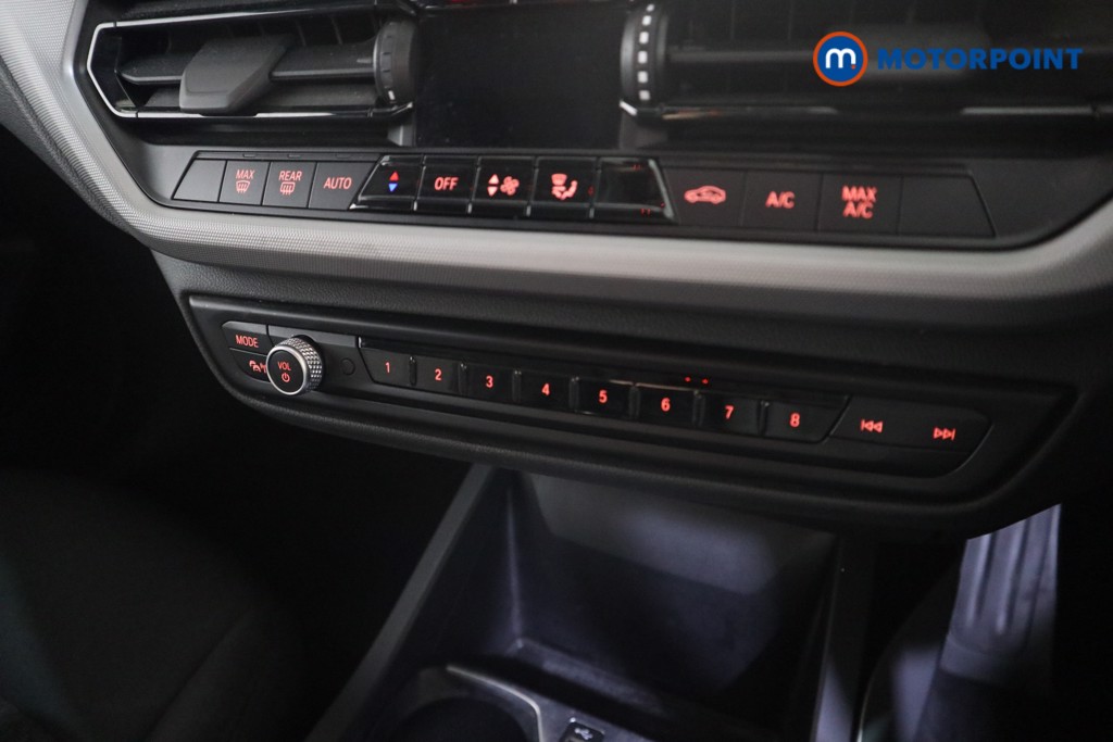 BMW 1 Series SE Manual Petrol Hatchback - Stock Number (1625599) - 7th supplementary image